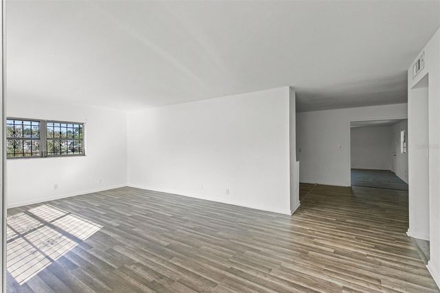 815 PAPAYA DRIVE, Tampa, FL 33619