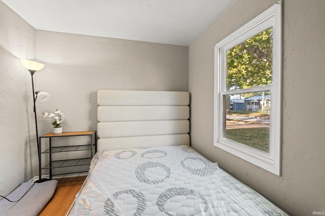 4926 S Camden Drive, Fort Wayne, IN 46825