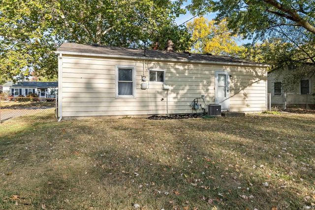 4926 S Camden Drive, Fort Wayne, IN 46825