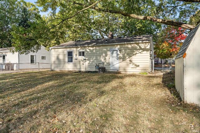 4926 S Camden Drive, Fort Wayne, IN 46825