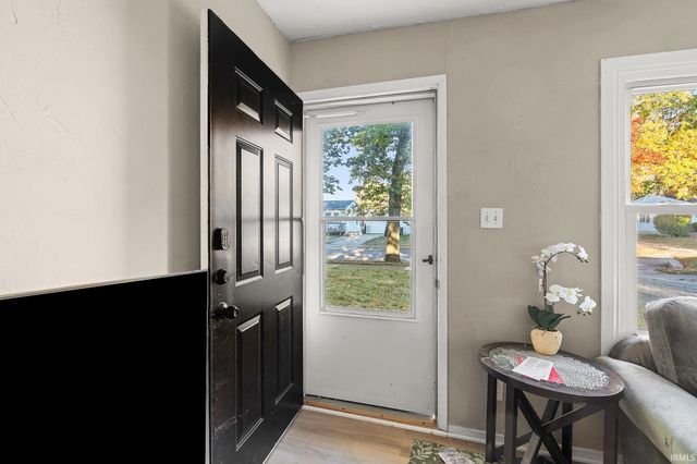 4926 S Camden Drive, Fort Wayne, IN 46825