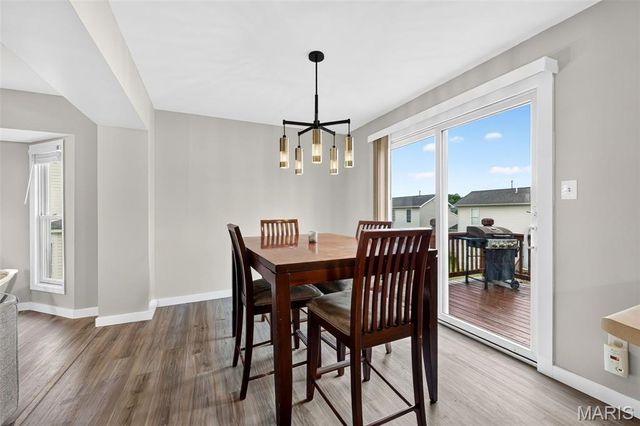 1080 Chesterfield Drive, Wentzville, MO 63385