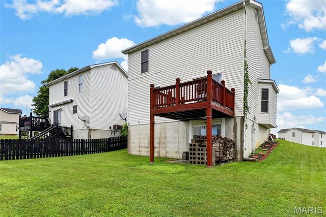 1080 Chesterfield Drive, Wentzville, MO 63385
