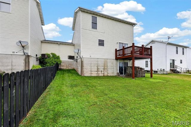 1080 Chesterfield Drive, Wentzville, MO 63385