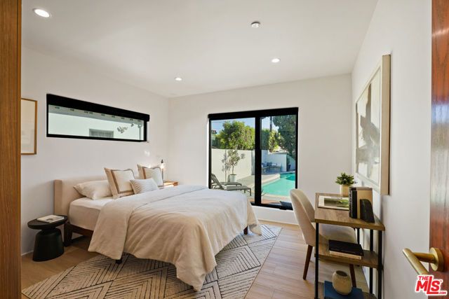 11642 Hartsook Street, Valley Village, CA 91601