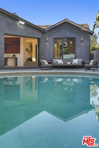 11642 Hartsook Street, Valley Village, CA 91601