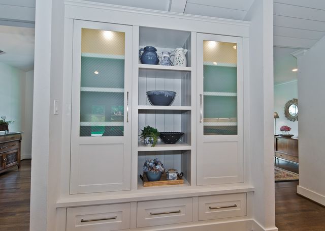 5933 Williamstown Road, Dallas, TX 75230