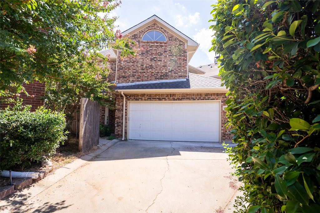 18942 Ravenglen Court, Dallas, TX 75287 — photo 2