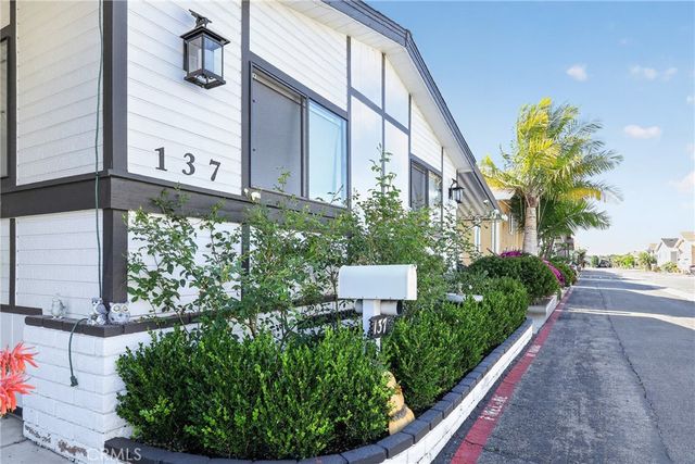 137 Sumac Lane, Fountain Valley, CA 92708