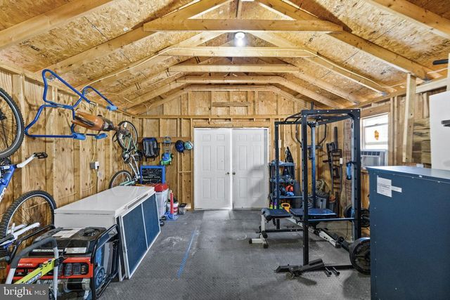 8343 WILDERNESS WOODS LN, Rhoadesville, VA 22542