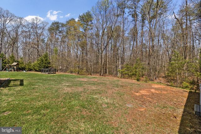 8343 WILDERNESS WOODS LN, Rhoadesville, VA 22542