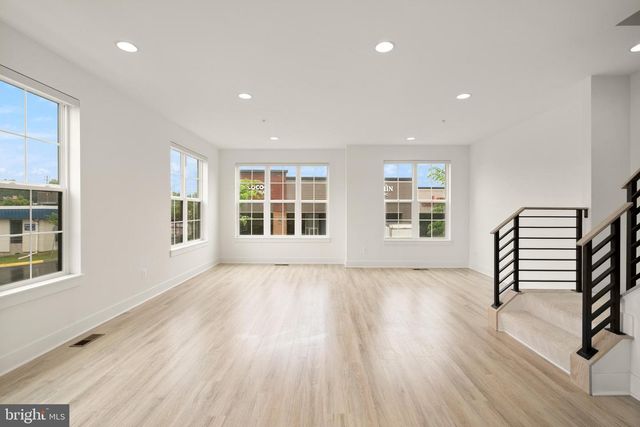 3100 CAMBER PL, Falls Church, VA 22042