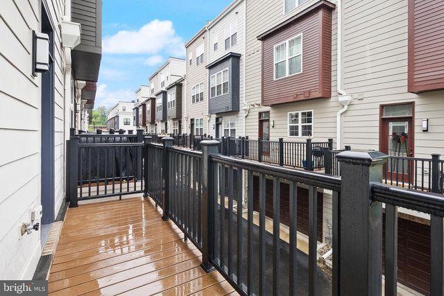3100 CAMBER PL, Falls Church, VA 22042