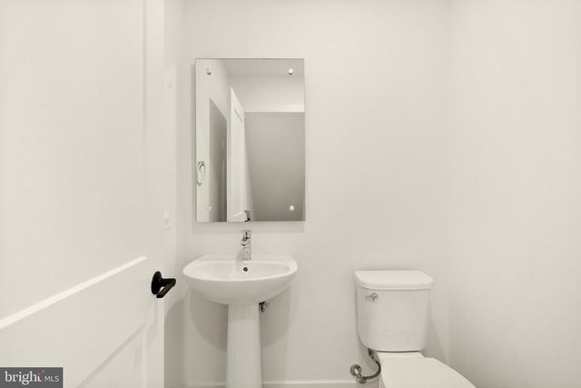 3100 CAMBER PL, Falls Church, VA 22042