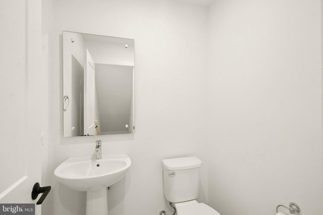 3100 CAMBER PL, Falls Church, VA 22042