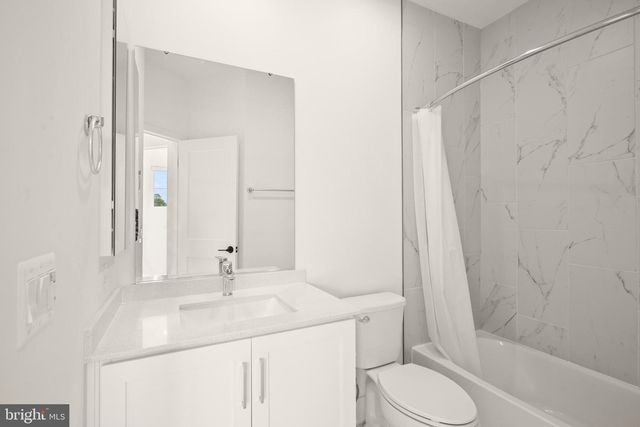 3100 CAMBER PL, Falls Church, VA 22042