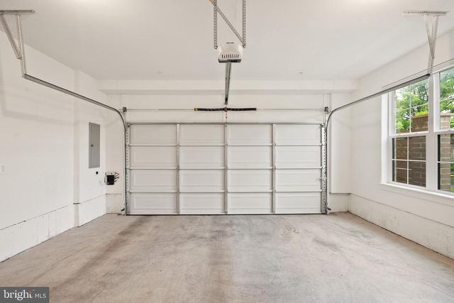 3100 CAMBER PL, Falls Church, VA 22042