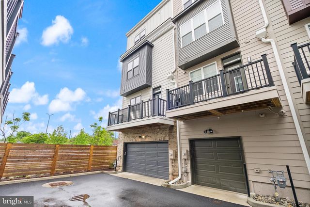 3100 CAMBER PL, Falls Church, VA 22042
