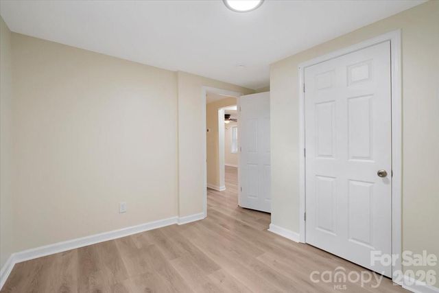 304 S Derby Avenue, Newton, NC 28658
