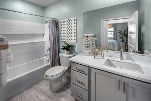 3311 Cascade Dr, Manteca, CA 95337