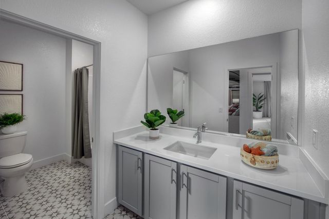 3311 Cascade Dr, Manteca, CA 95337