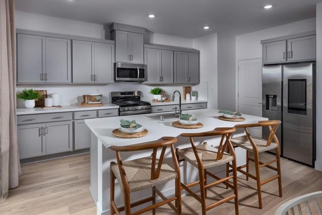3311 Cascade Dr, Manteca, CA 95337
