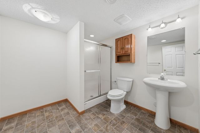 15130 Dutchman Way, Apple Valley, MN 55124