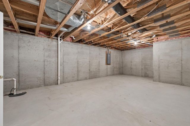 15130 Dutchman Way, Apple Valley, MN 55124