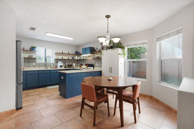 3228 Mountainside Parkway NE, Albuquerque, NM 87111