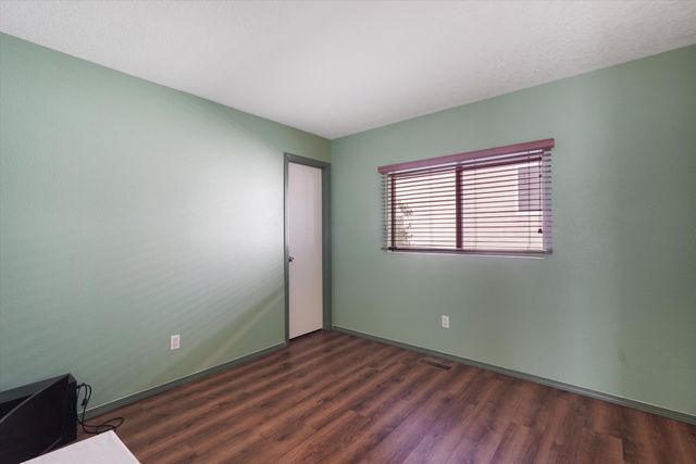 3228 Mountainside Parkway NE, Albuquerque, NM 87111