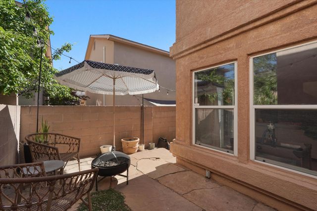 3228 Mountainside Parkway NE, Albuquerque, NM 87111