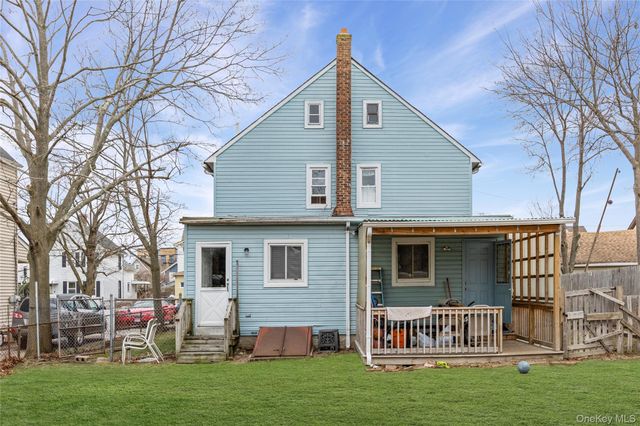 34 Mervin Street, Inwood, NY 11096