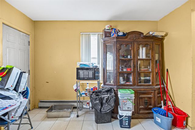 34 Mervin Street, Inwood, NY 11096