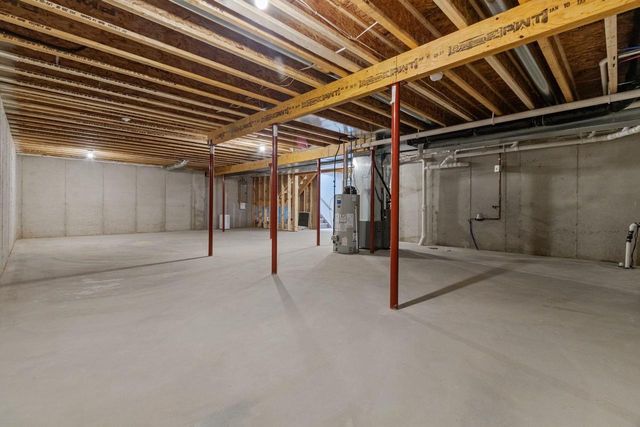 2514 BEASLE COURT, De Pere, WI 54115