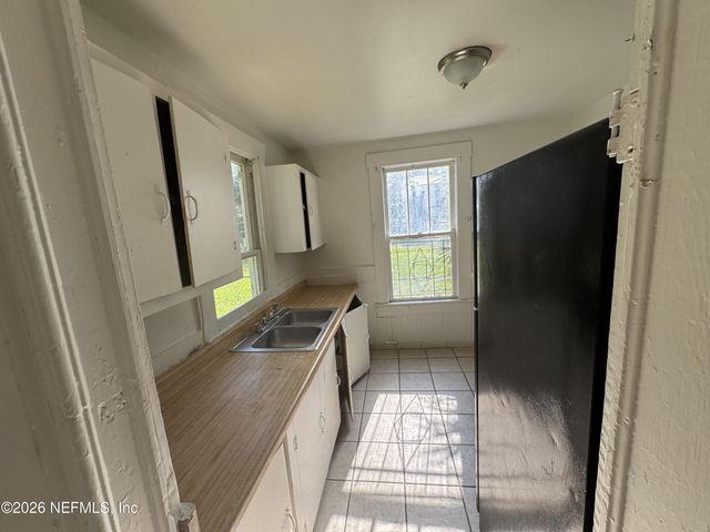 1244 W 5TH Street, Jacksonville, FL 32209