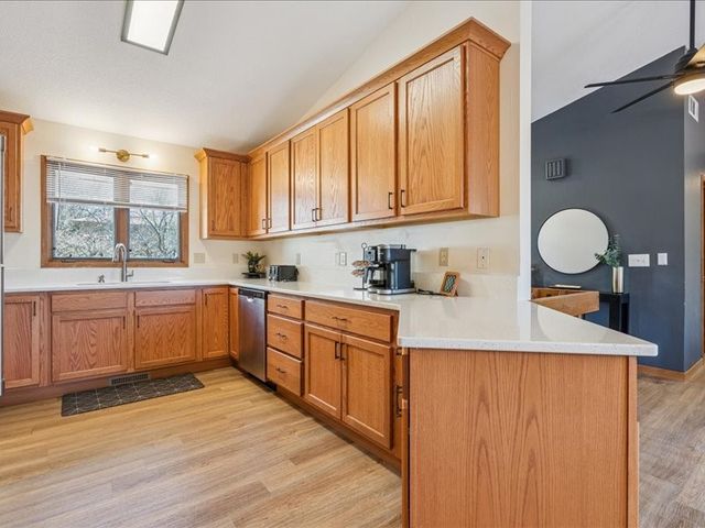 2355 Jessup Circle, Iowa City, IA 52246