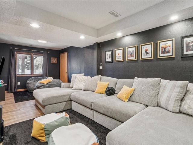 2355 Jessup Circle, Iowa City, IA 52246