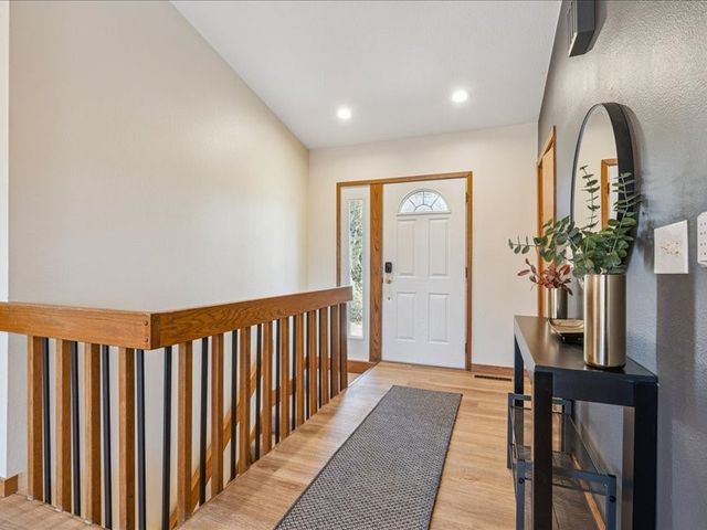 2355 Jessup Circle, Iowa City, IA 52246