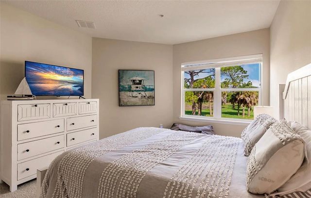 7840 34TH AVENUE W 102, Bradenton, FL 34209