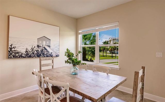 7840 34TH AVENUE W 102, Bradenton, FL 34209