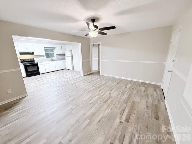 5221 Roy Ballard Street, Denver, NC 28037