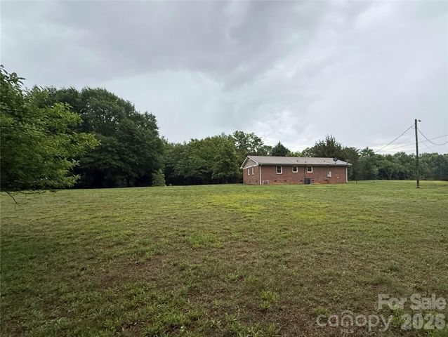 5221 Roy Ballard Street, Denver, NC 28037