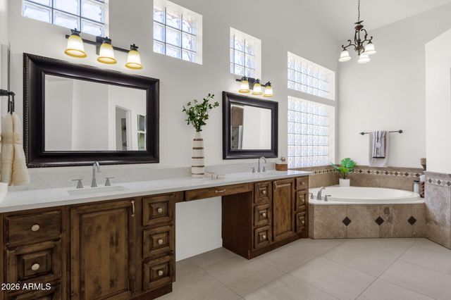 7920 E SIERRA MORENA Circle E, Mesa, AZ 85207