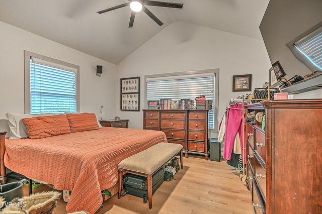 1617 Woodside Drive, Kingsport, TN 37664