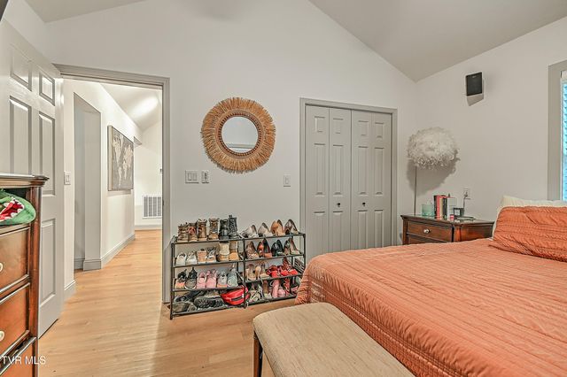 1617 Woodside Drive, Kingsport, TN 37664