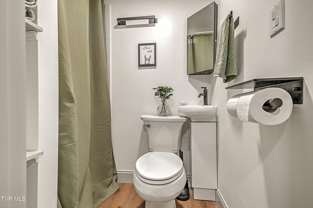 1617 Woodside Drive, Kingsport, TN 37664