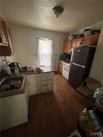 105 Charmouth Dr Drive 107, Syracuse, NY 13207