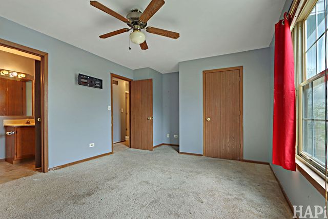3407 York Lane, Island Lake, IL 60042
