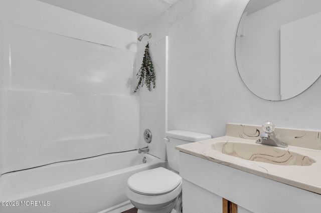 638 Demont Street, Toms River, NJ 08753