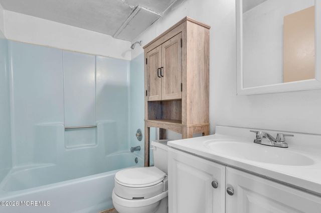 638 Demont Street, Toms River, NJ 08753